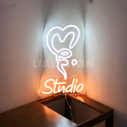 STUDIO ' NEON SIGN